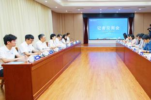 意媒：输给米兰后，穆里尼奥不会接受采访也不会出席赛后发布会